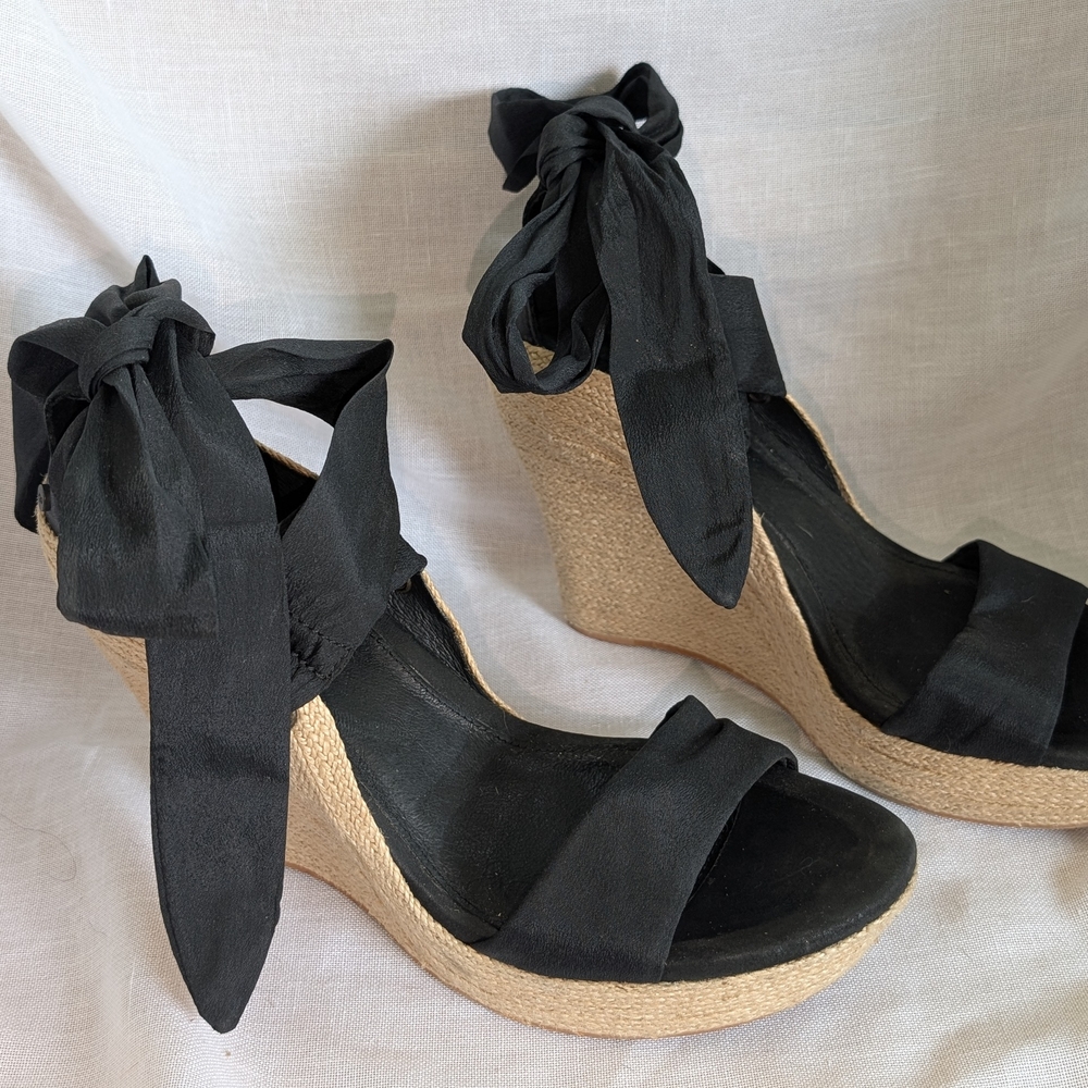 UGG Jules Chic Black Wedge Sandals with Bow Detail